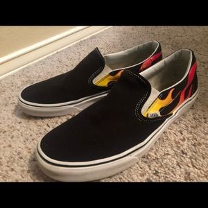 Thrasher slip on Black Vans
